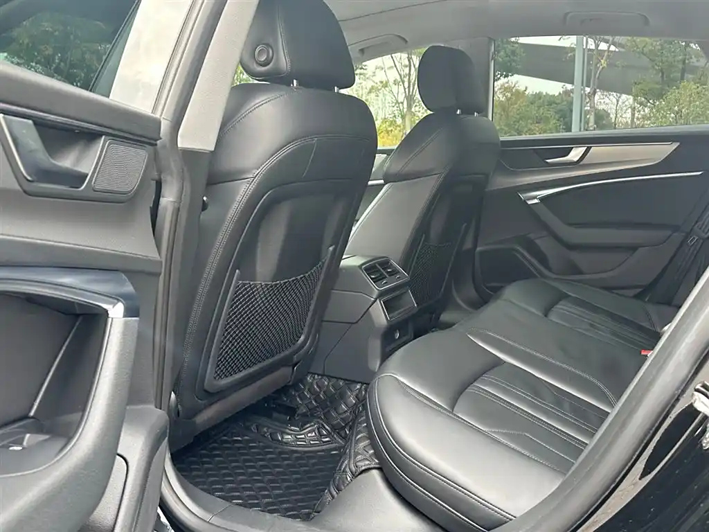 AUDI A7 2021