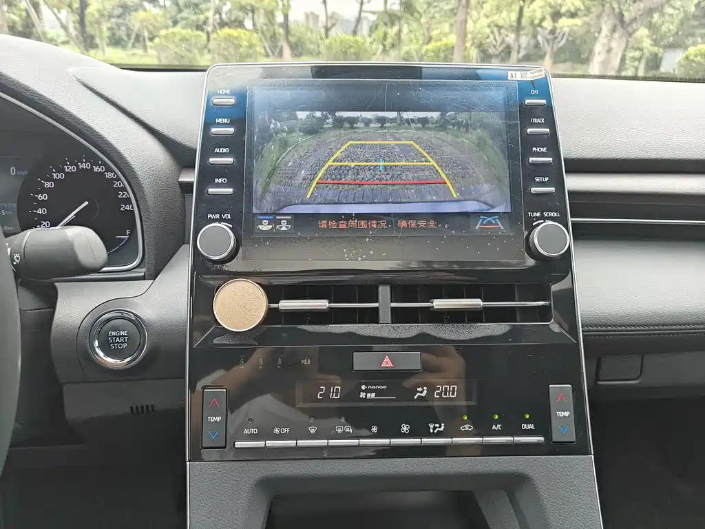 TOYOTA AVALON 2019