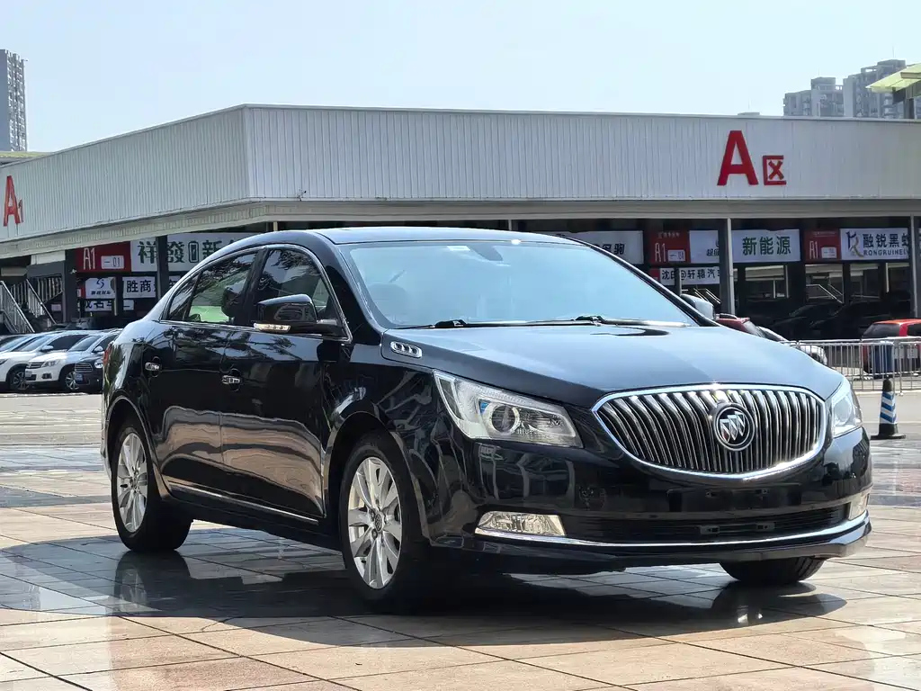 BUICK LACROSSE 2013