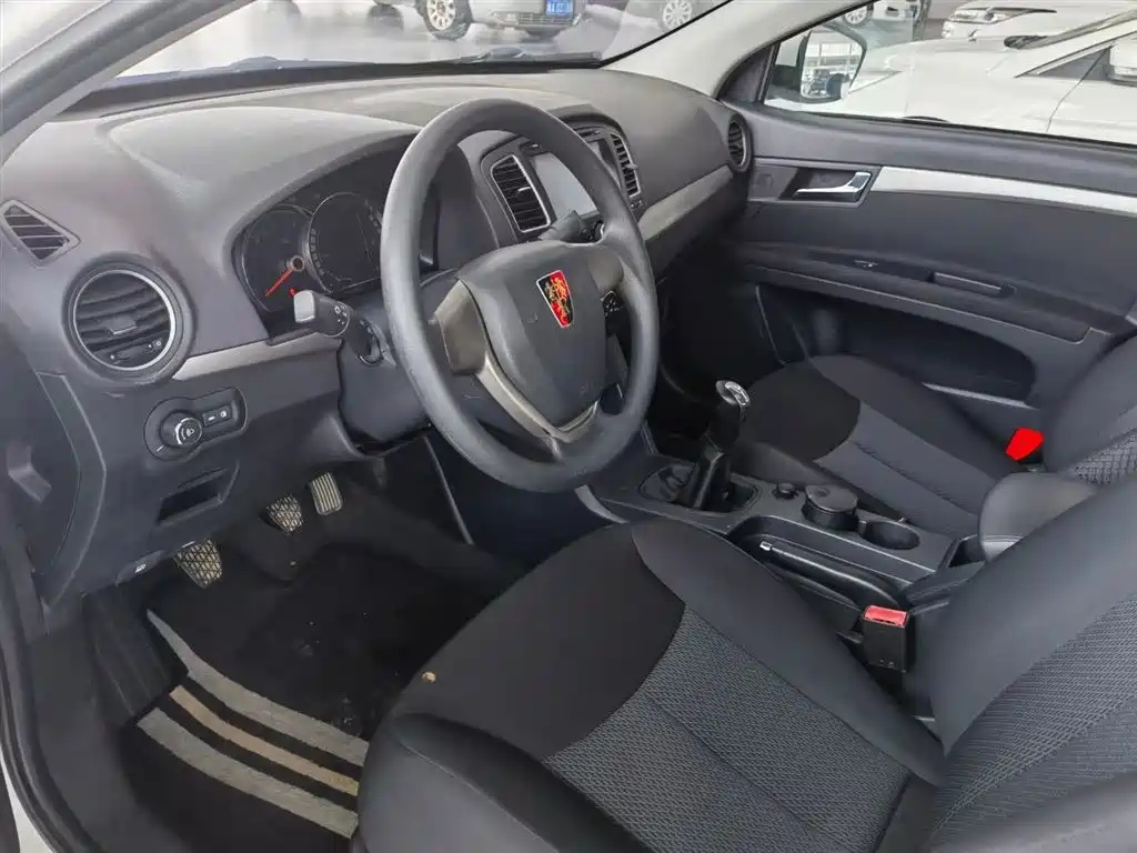 ROEWE 350 2015