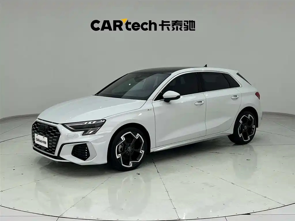 AUDI A3 2023