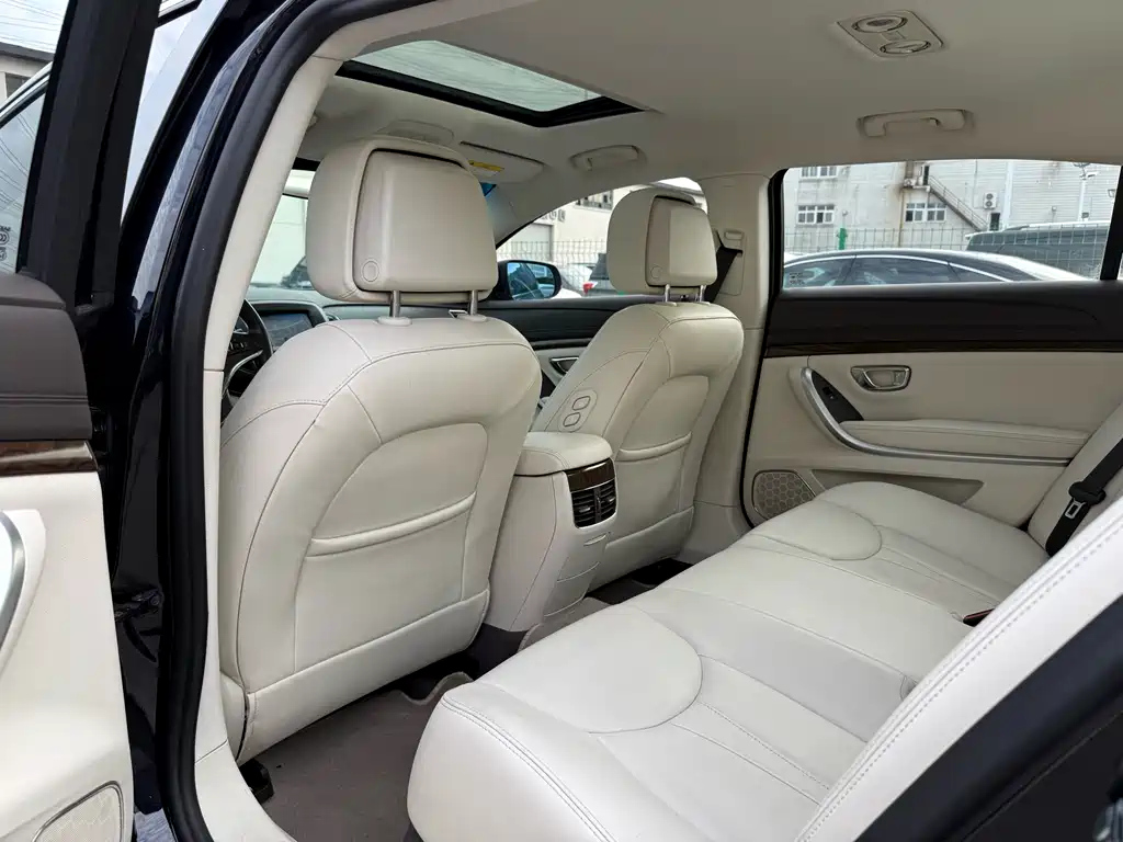 ROEWE E950 2017