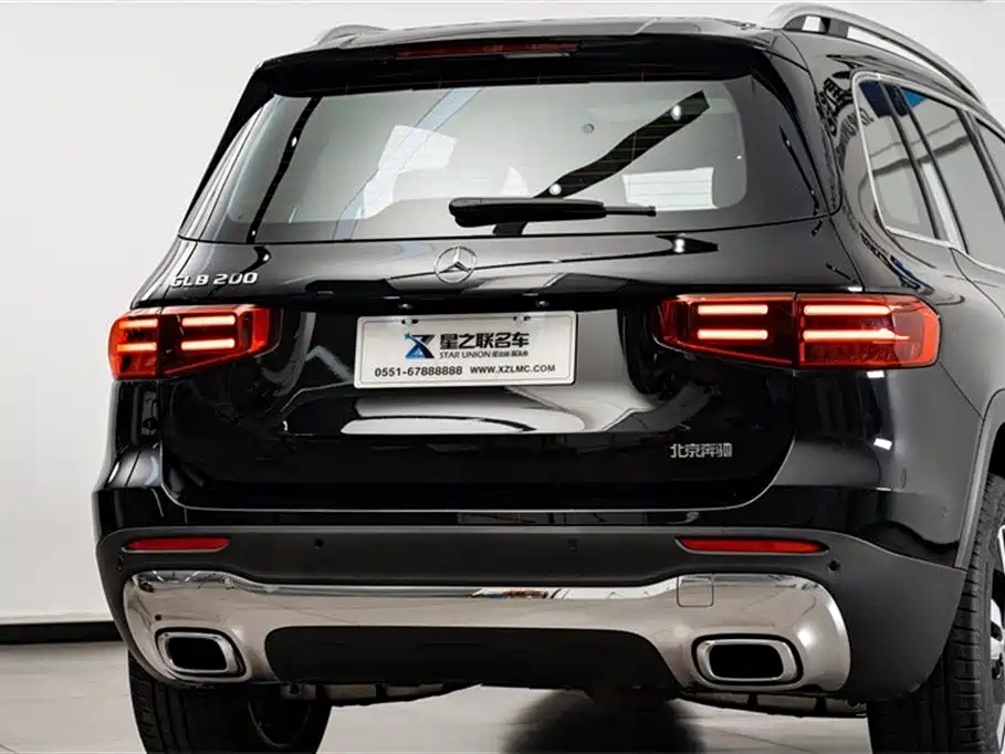 MERCEDES BENZ GLB 2024