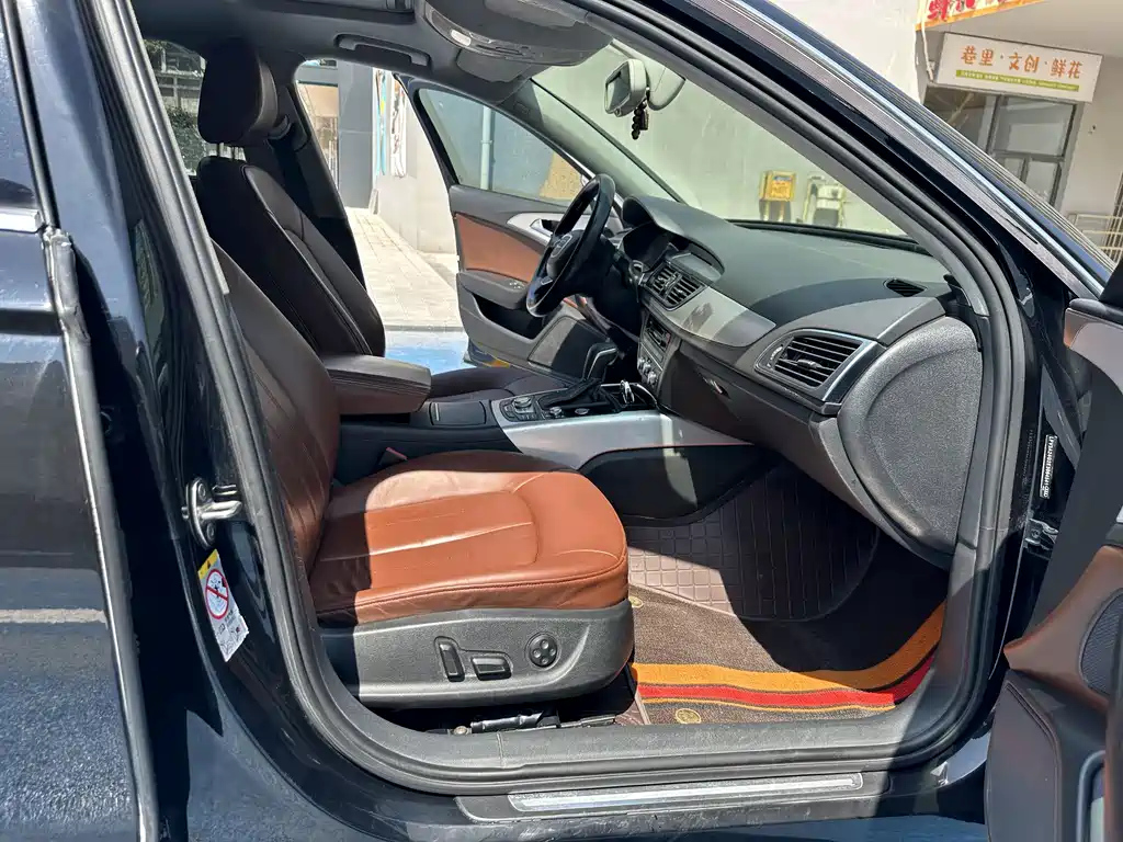 AUDI A6L 2014