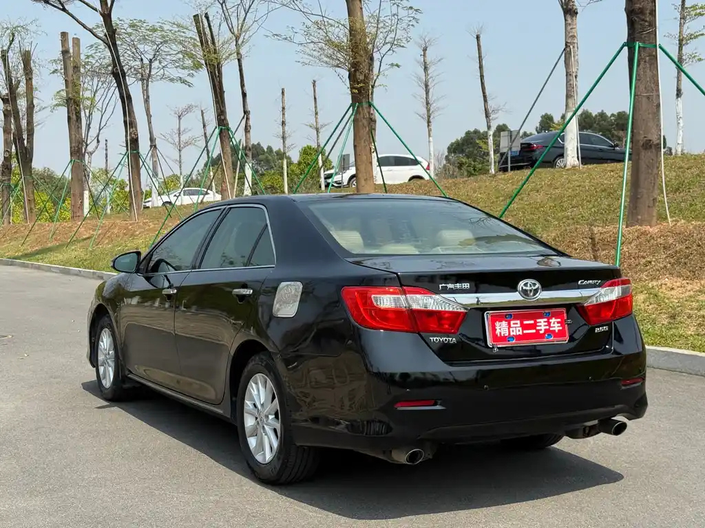 TOYOTA CAMRY 2012