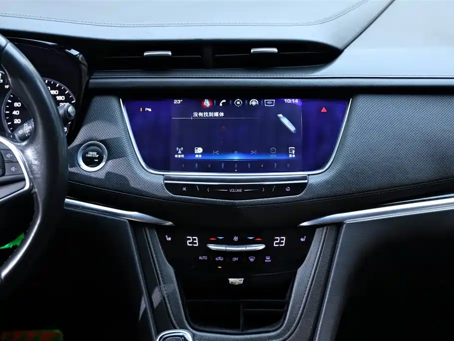 CADILLAC XT5 2019