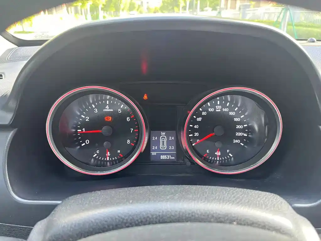 HAVAL H6 2015