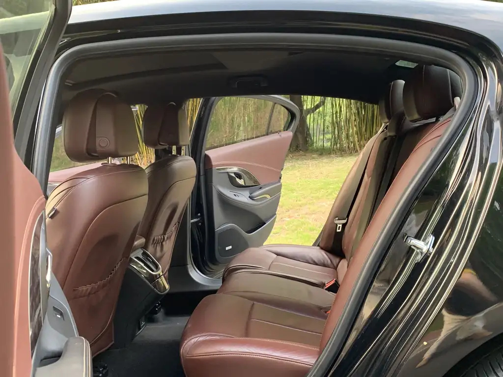 BUICK LACROSSE 2013