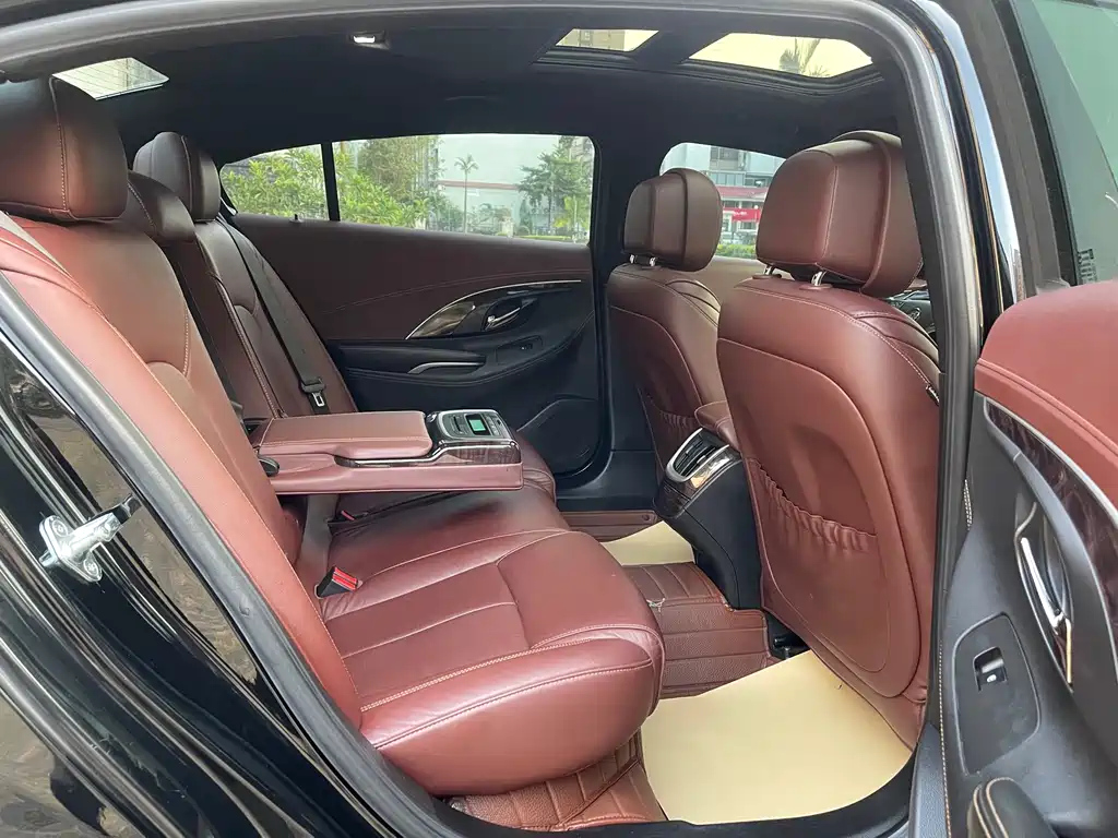 BUICK LACROSSE 2015