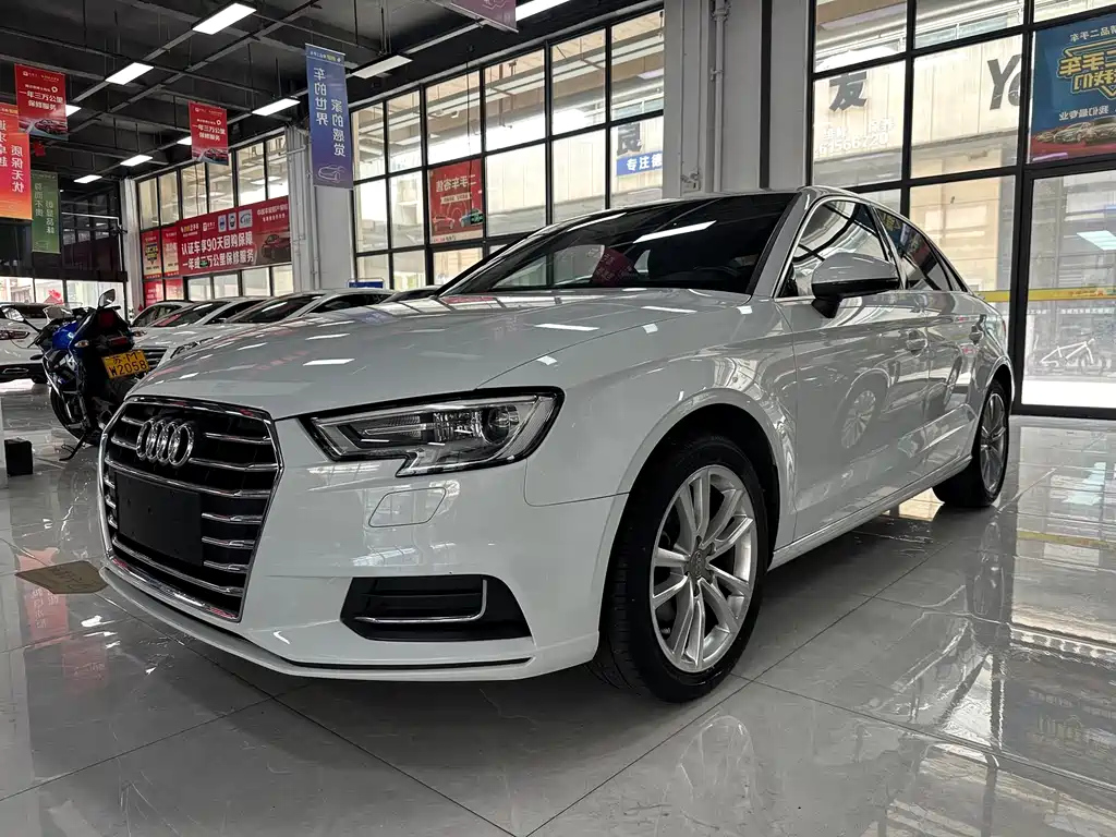 AUDI A3 2019