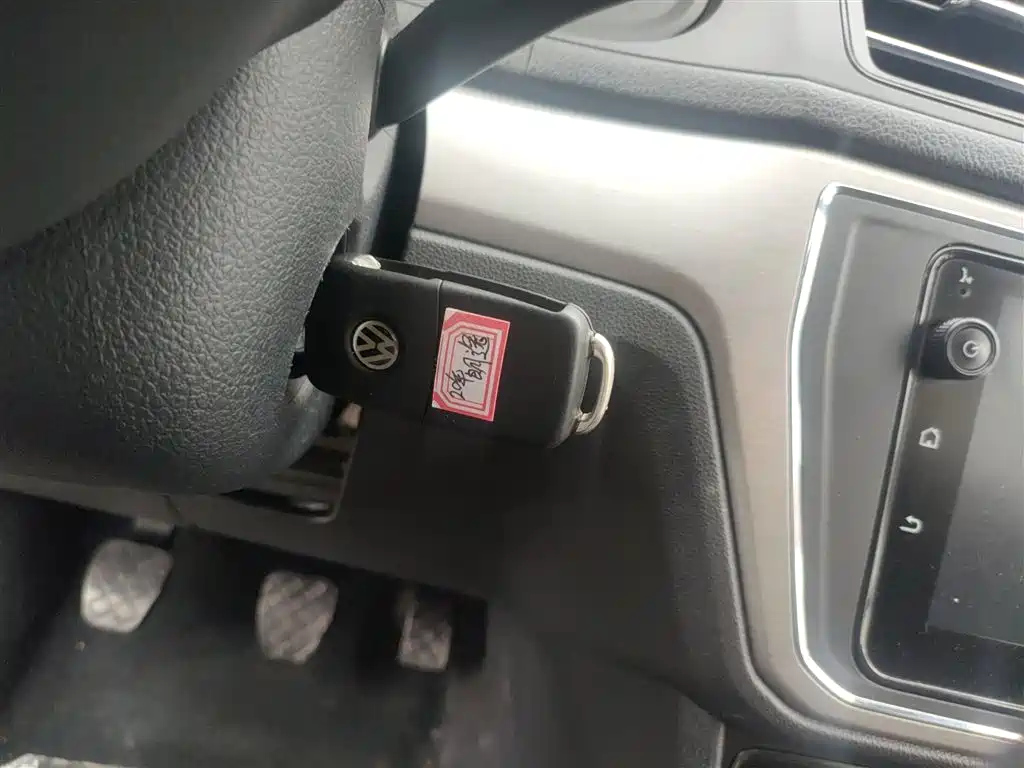 VOLKSWAGEN LAVIDA 2019