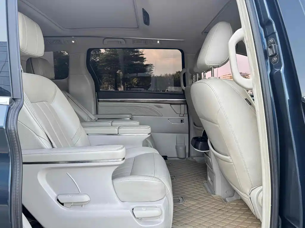 TRUMPCHI M8 2018