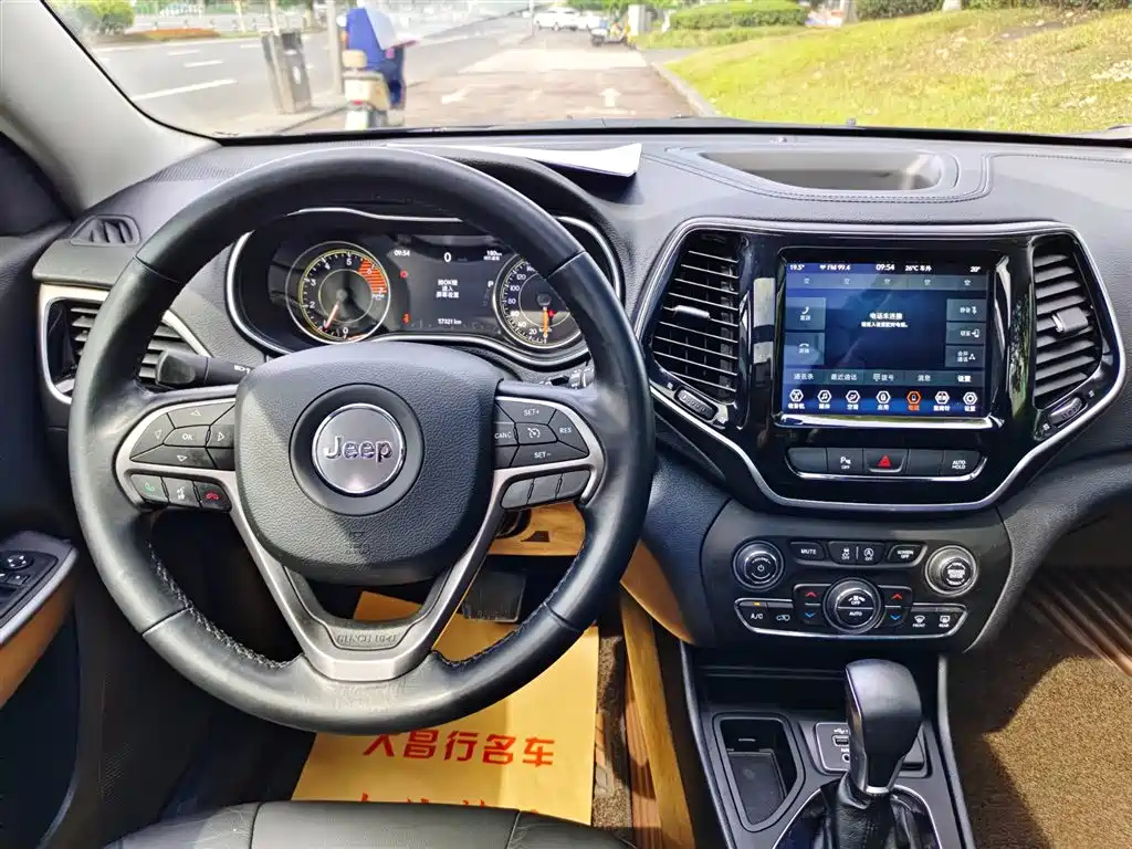 JEEP CHEROKEE 2019