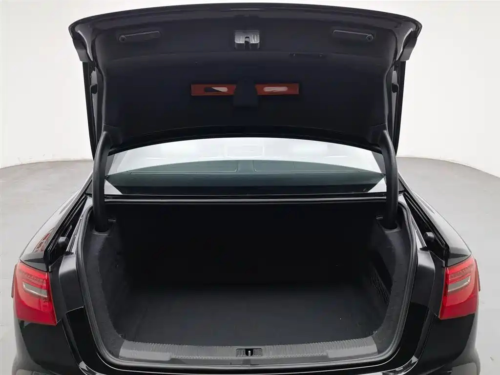 AUDI A6L 2014
