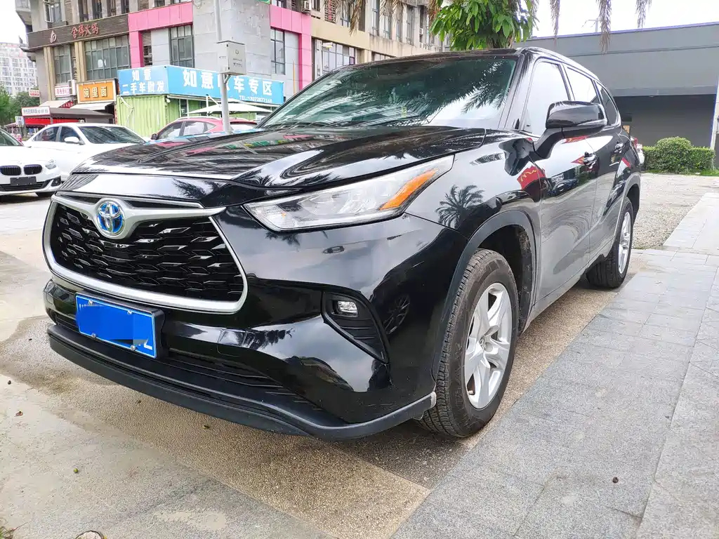 TOYOTA HIGHLANDER 2022