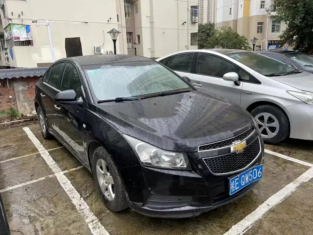 CHEVROLET CRUZE 2012
