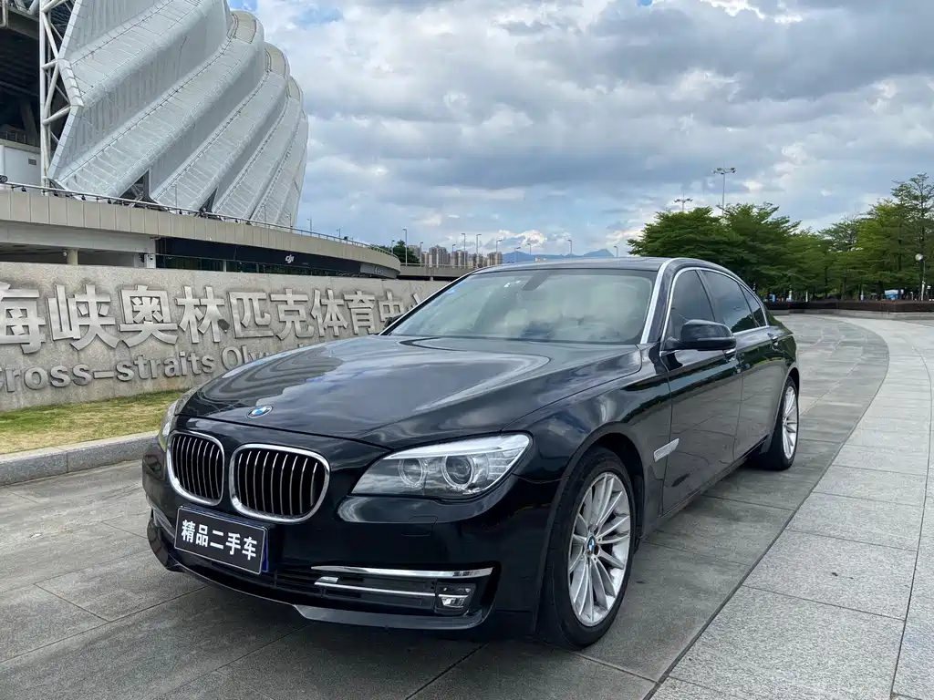 BMW 7-SERIES 2014