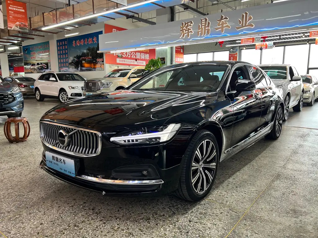 VOLVO S90 2021