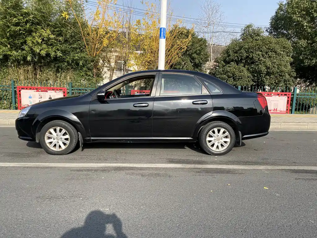BUICK EXCELLE 2012