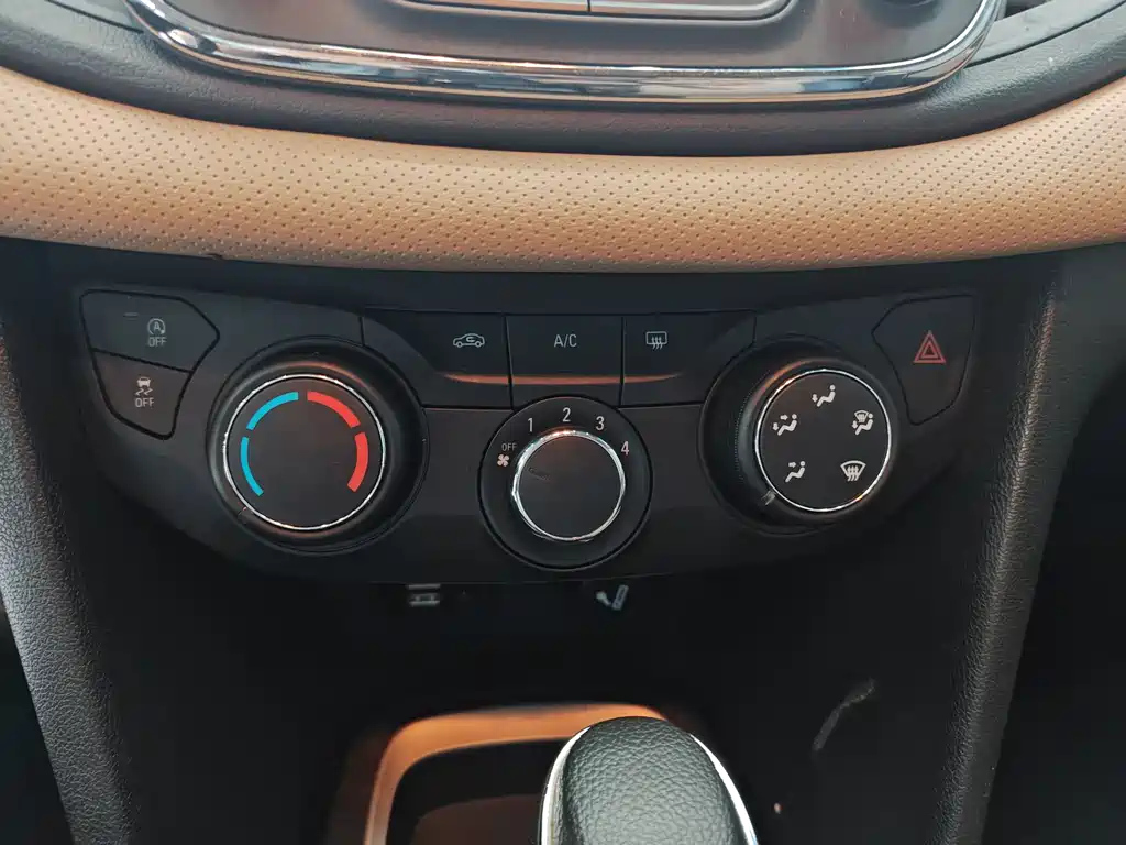 CHEVROLET CRUZE 2020