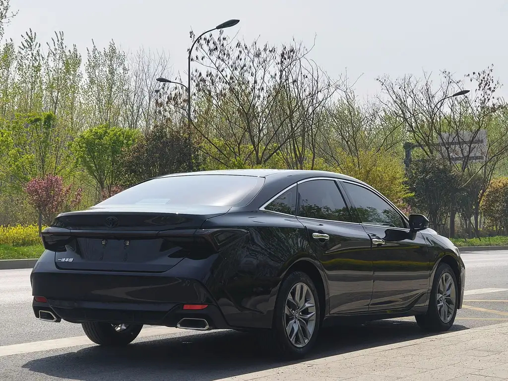 TOYOTA AVALON 2019