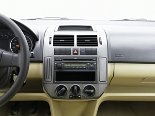 VOLKSWAGEN POLO 2009 YEAR 1.6L MANUAL ELEGANT EDITION 2009