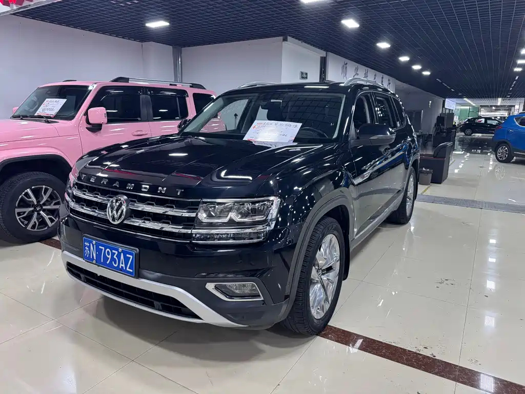 VOLKSWAGEN TOURAN 2019