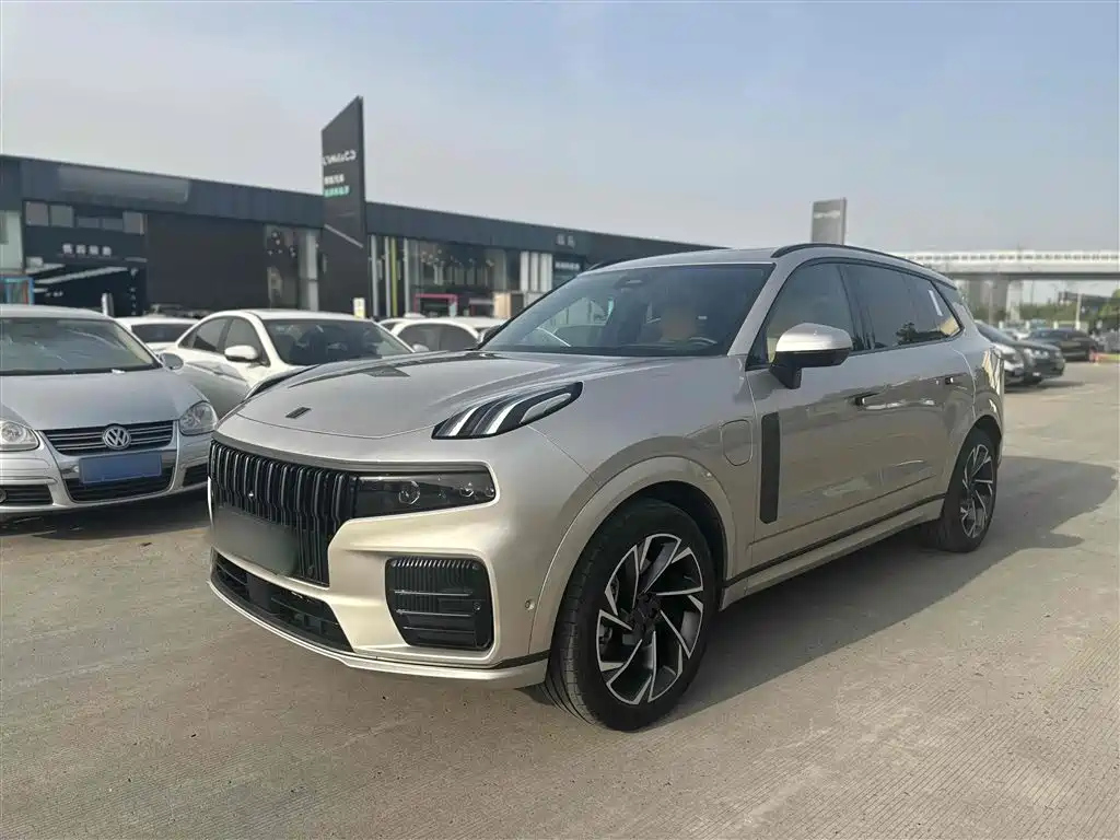 LYNK 09 NEW ENERGY 2021