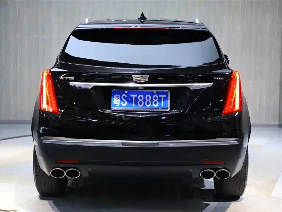 CADILLAC XT5 2019