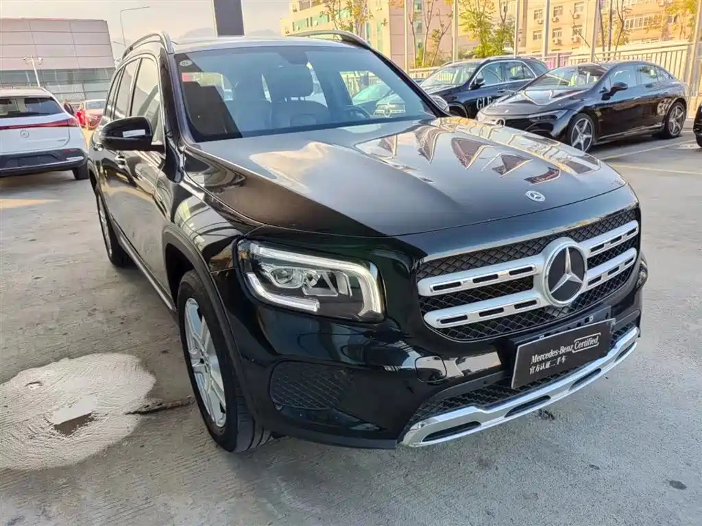 MERCEDES BENZ GLB 2022