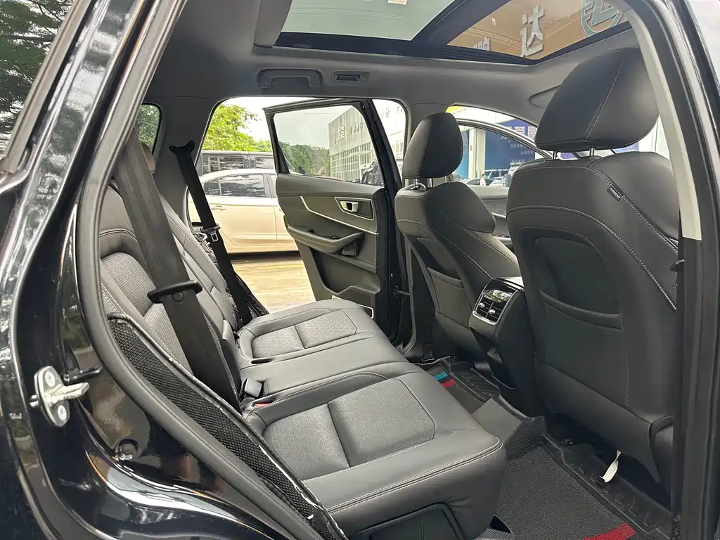 CHERY TIGGO 8 2021