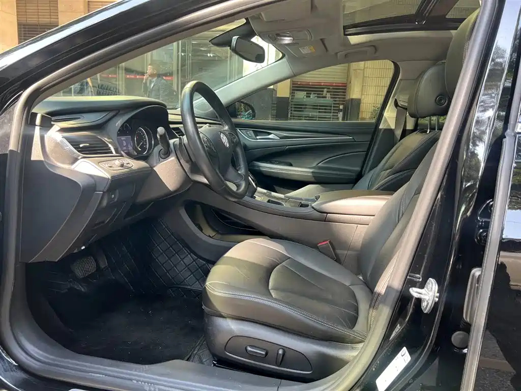 BUICK LACROSSE 2021