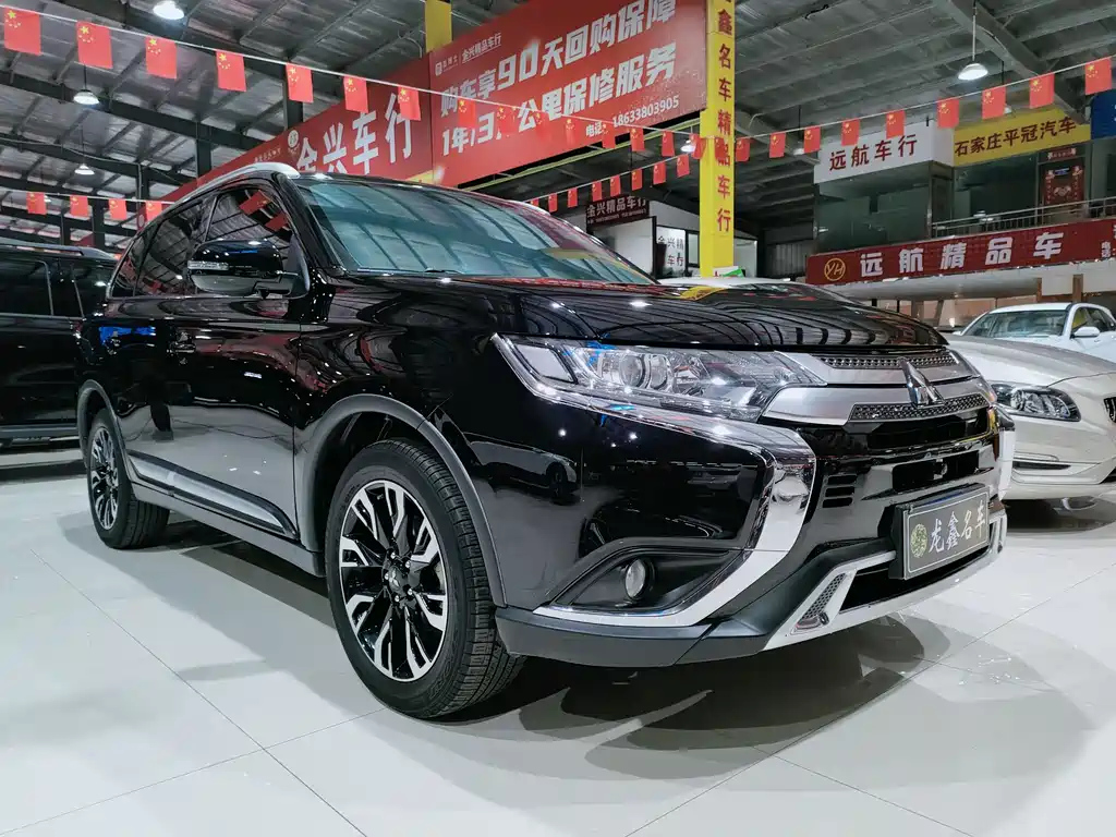 MITSUBISHI OUTLANDER 2019