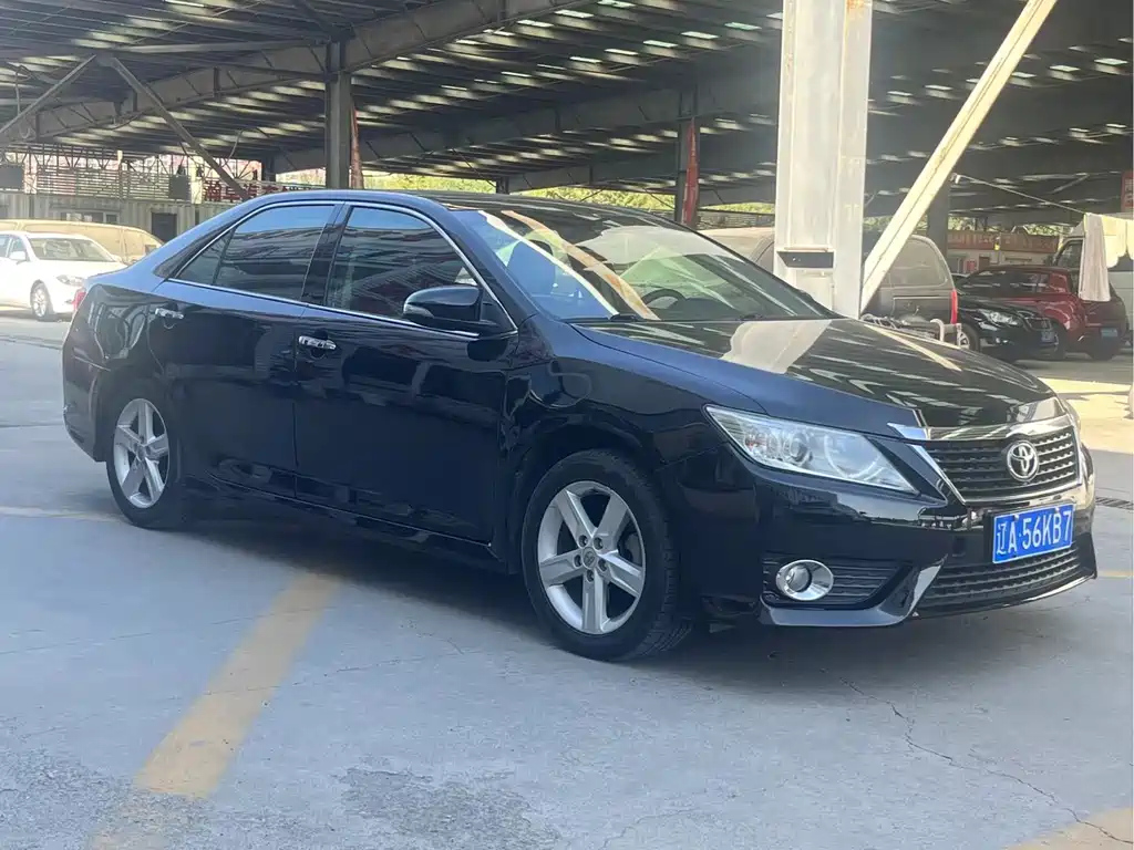 TOYOTA CAMRY 2014