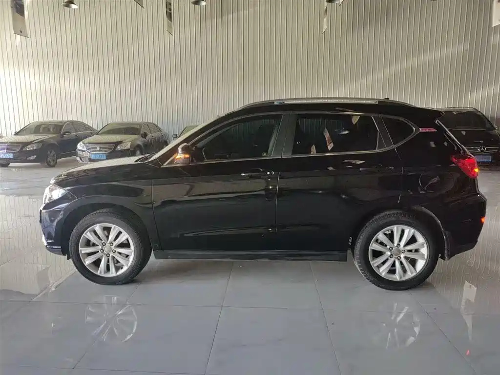 HAVAL H2 2014