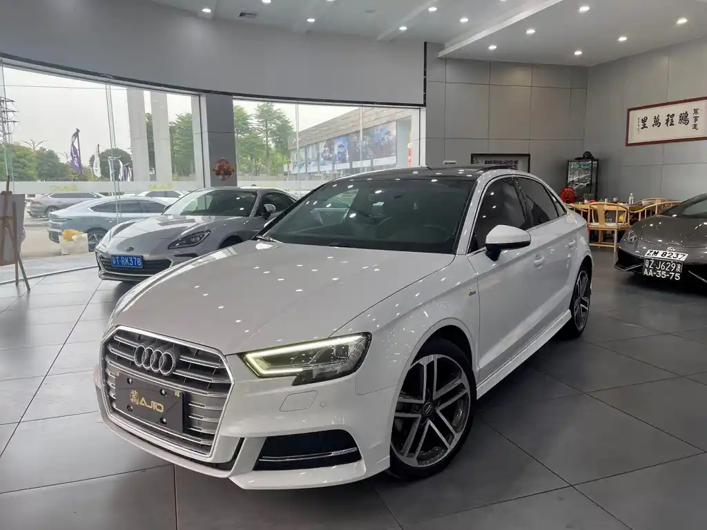 AUDI A3 2020