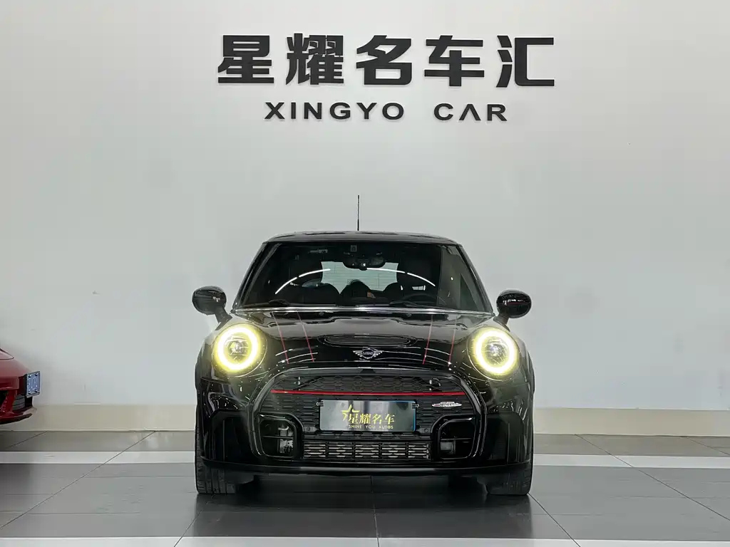 MINI JCW 2022