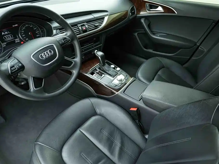AUDI A6L 2016