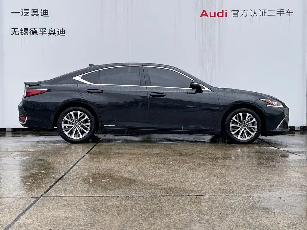 LEXUS ES 2022