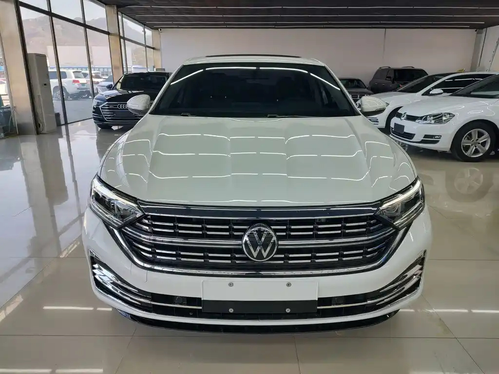 VOLKSWAGEN SAGITAR 2023