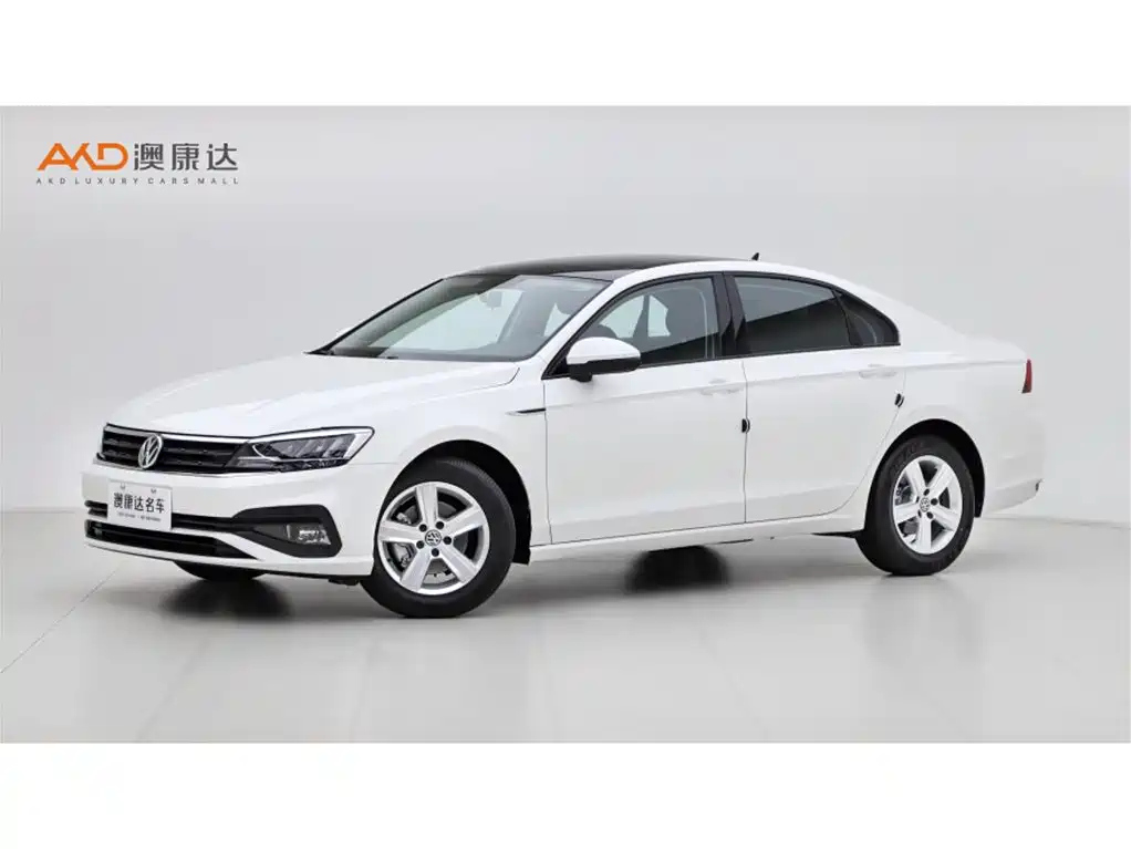 VOLKSWAGEN LAMANDO 2021