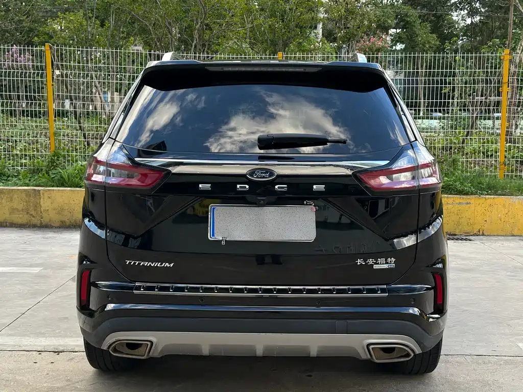 FORD EDGE 2021