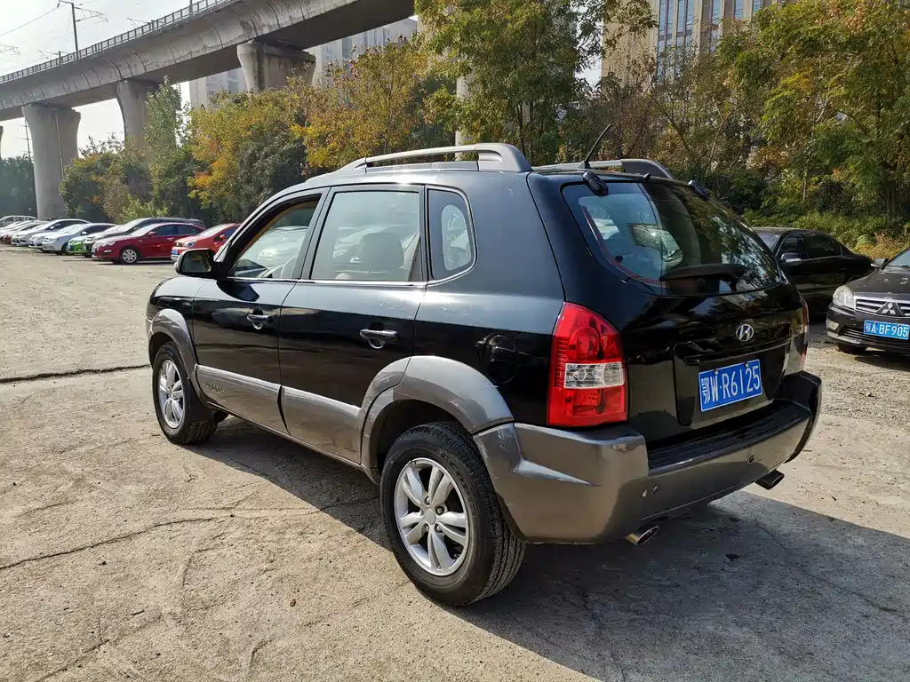 HYUNDAI TUCSON 2009