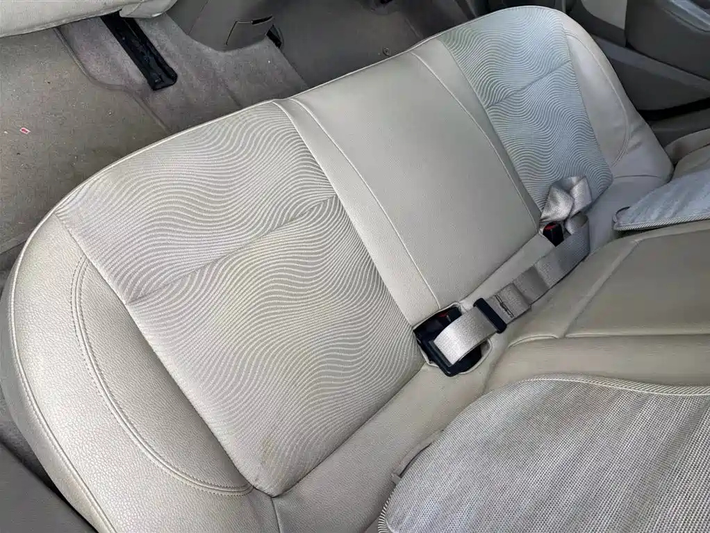 BUICK EXCELLE 2011