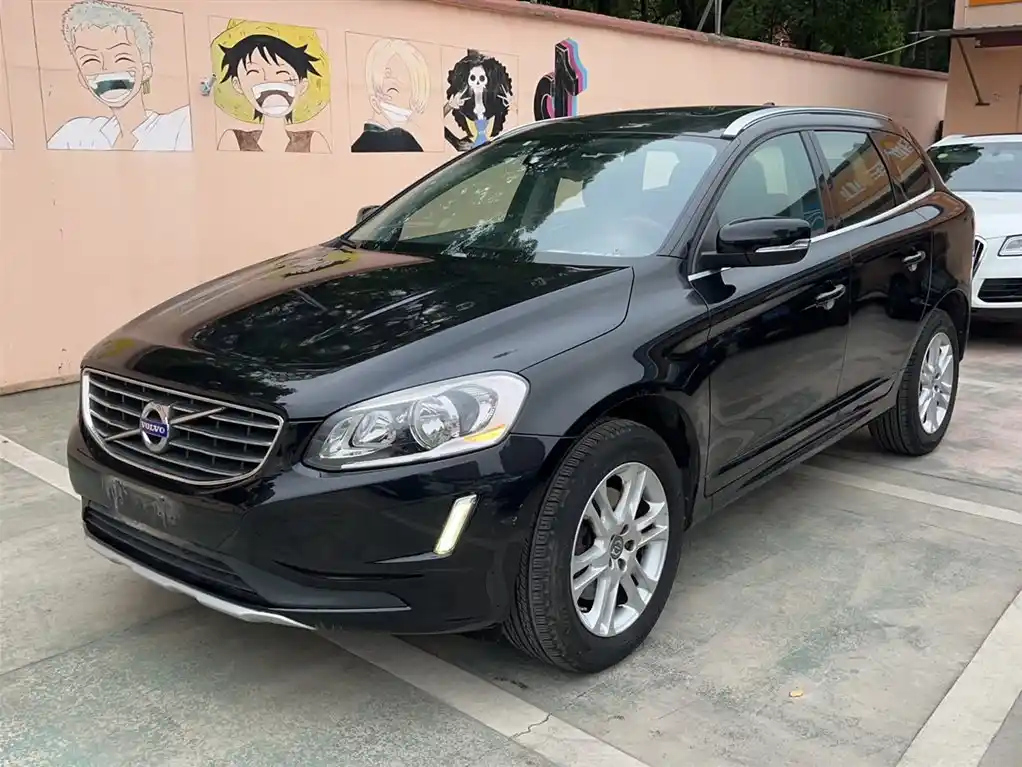 VOLVO XC60 2015