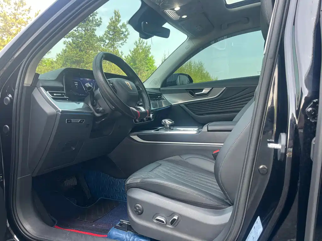 HONGQI HS5 2023