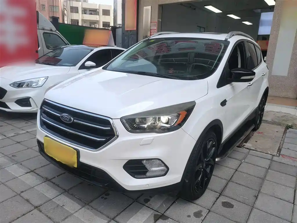 FORD ESCAPE 2017