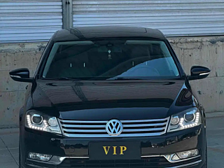 VOLKSWAGEN MAGOTAN 2013
