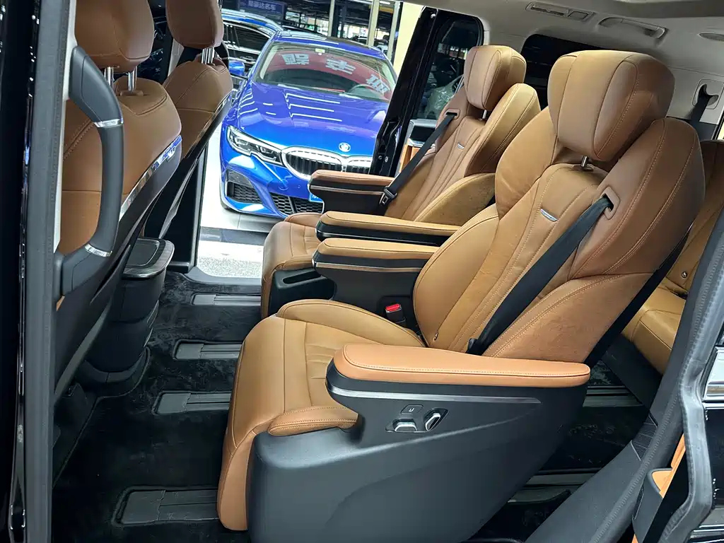 HONGQI HQ9 2023