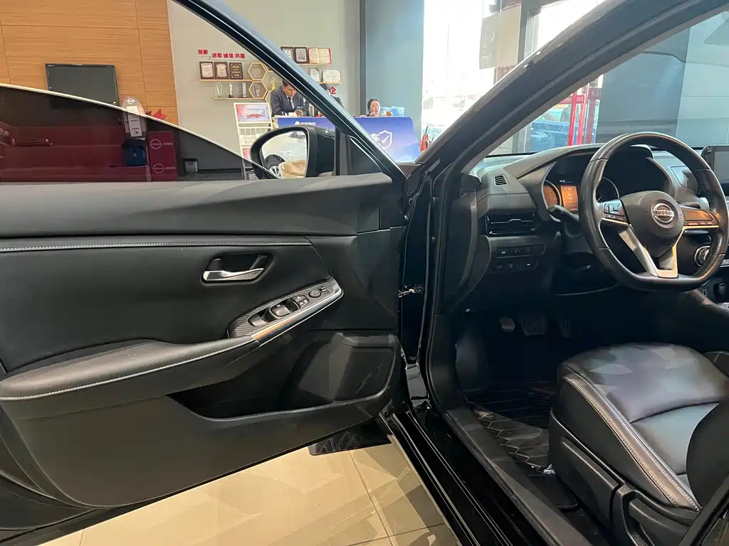 NISSAN SYLPHY 2021